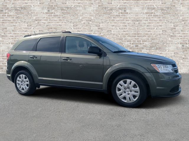 Used 2018 Dodge Journey SE