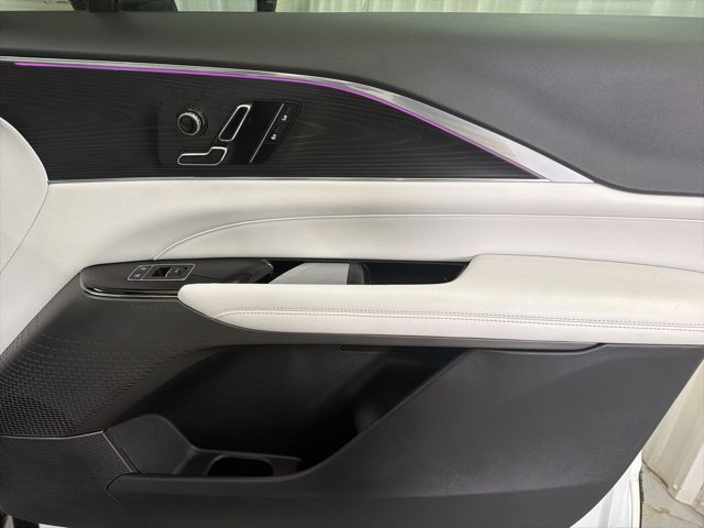 Certified 2024 Cadillac Lyriq Luxury RWD image 19