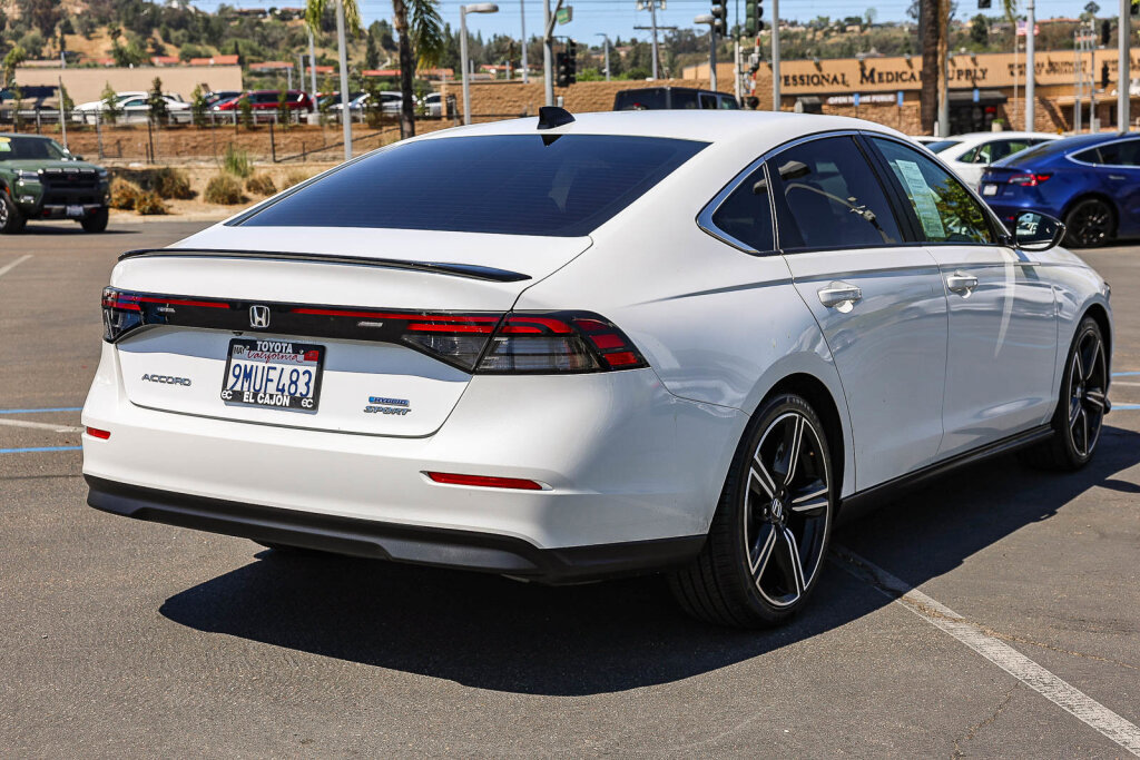Used 2024 Honda Accord Sport image 24