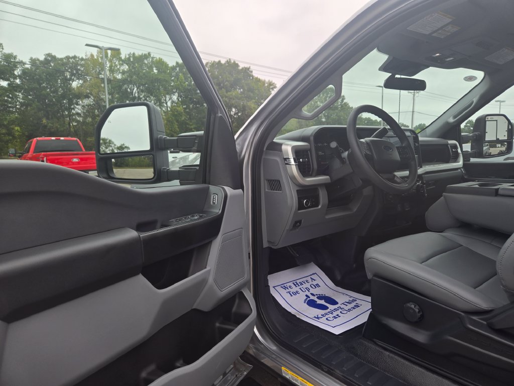 New 2027 Ford F450 XL AWD/4WD image 5