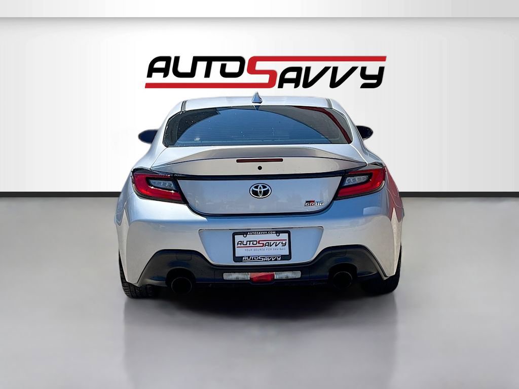 Used 2024 Toyota GR86 Premium RWD image 6