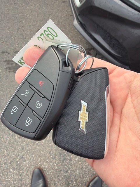 Used 2025 Chevrolet Equinox EV LT w/ Convenience Package II AWD/4WD image 18
