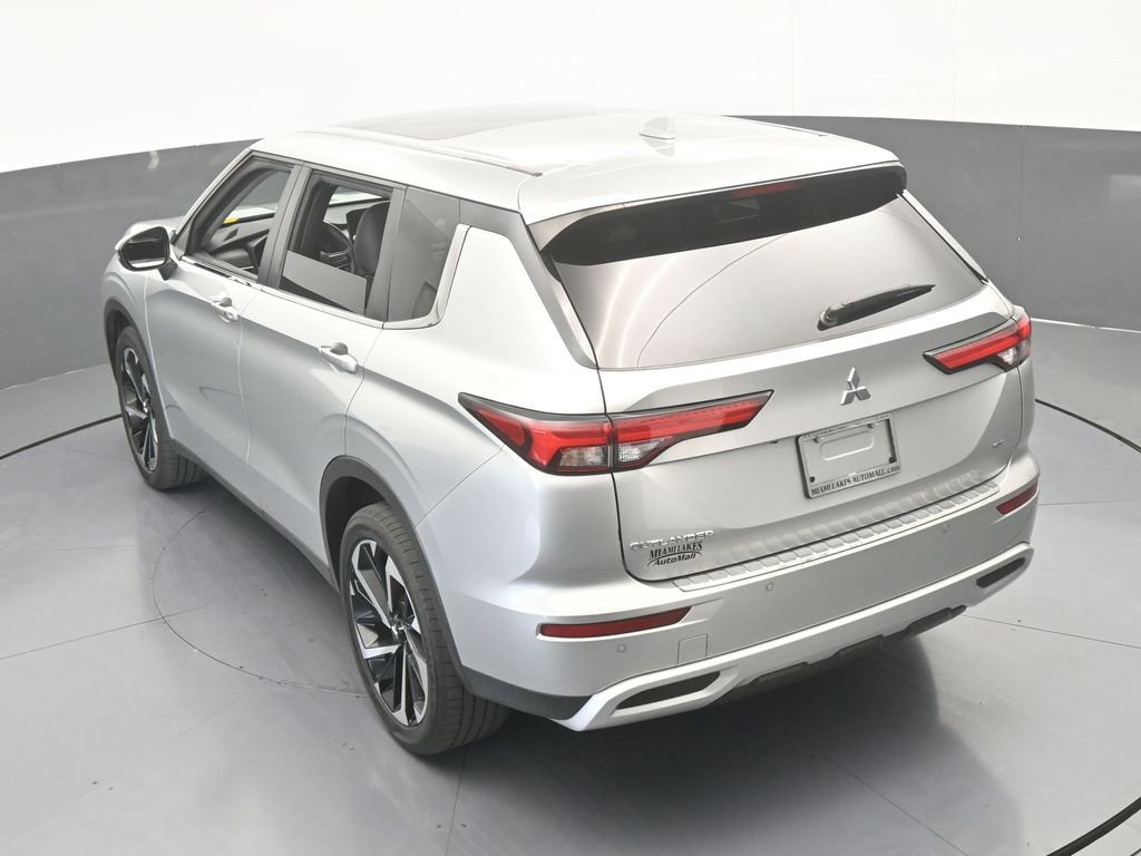 Used 2024 Mitsubishi Outlander SE image 60