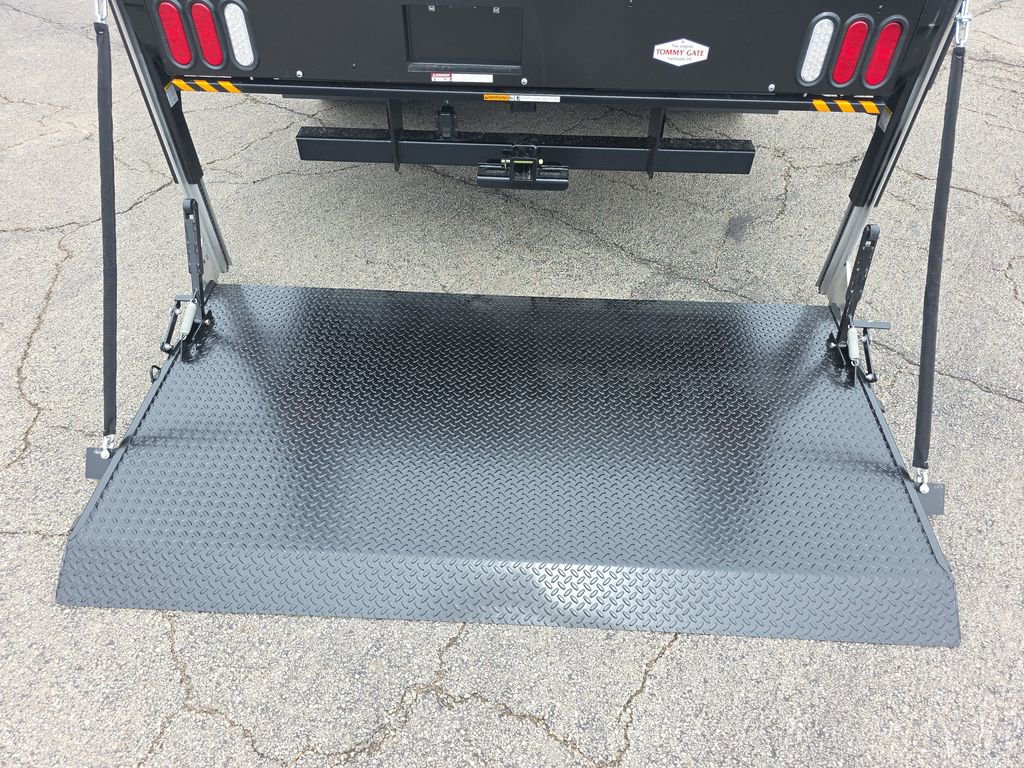 New 2026 Ford F450 XL w/ XL Chrome Package AWD/4WD image 18