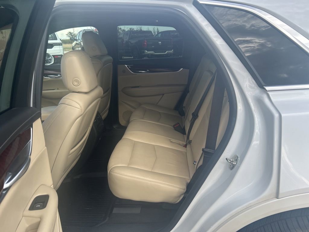 Used 2019 Cadillac XT5 Premium Luxury AWD/4WD image 11