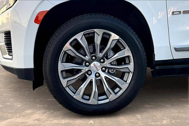 Used 2021 GMC Yukon Denali w/ Denali Premium Package image 34