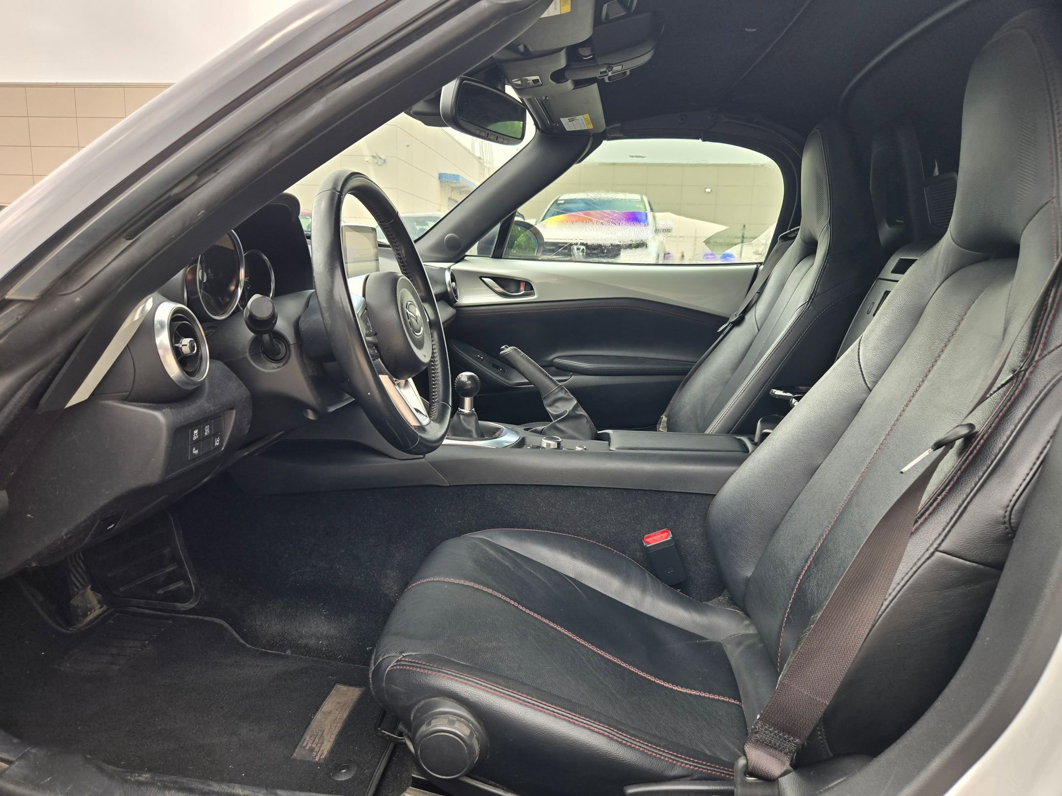 Used 2016 MAZDA MX-5 Miata Grand Touring RWD image 9
