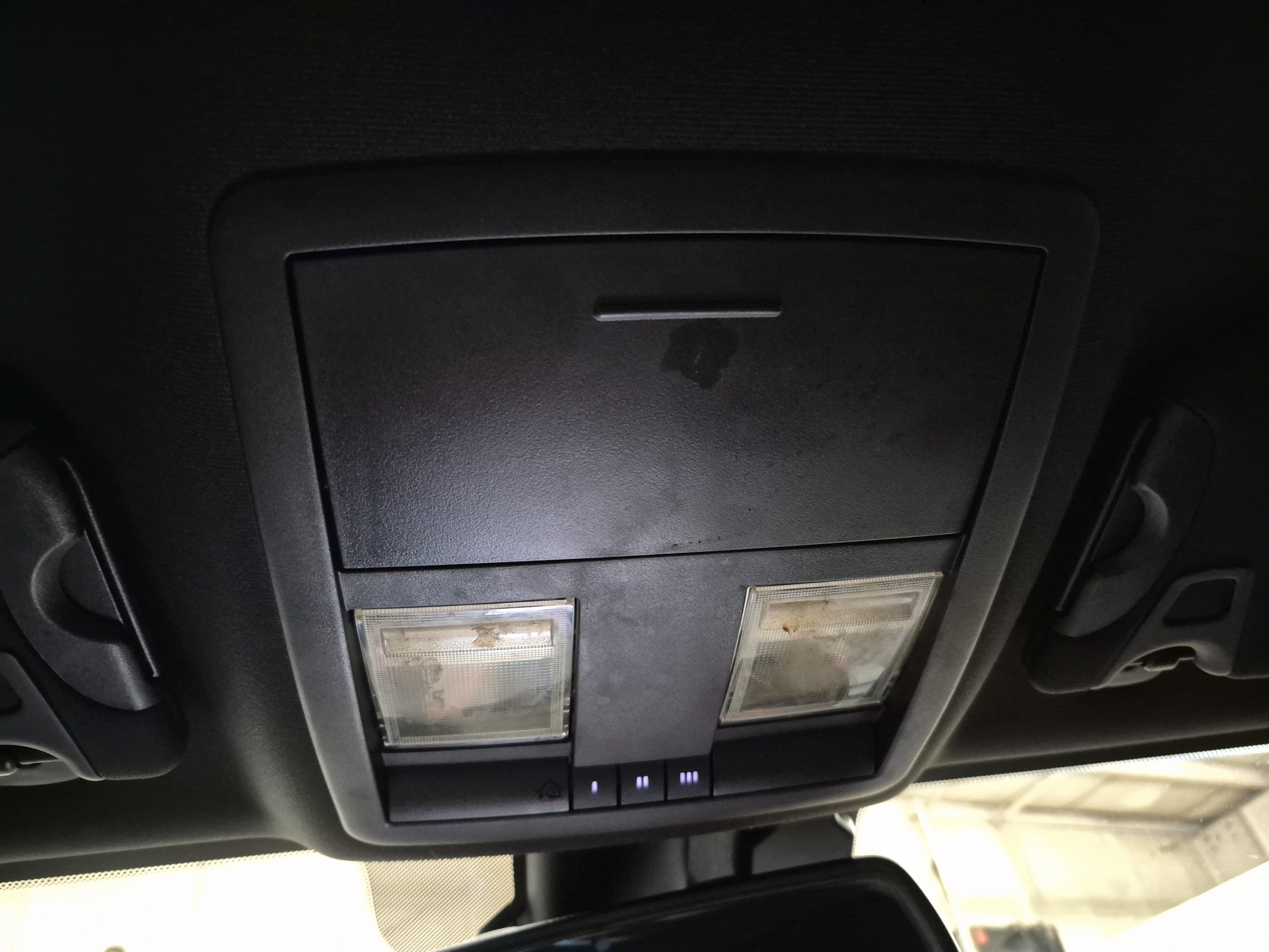 Used 2016 Dodge Challenger SXT Plus RWD image 30