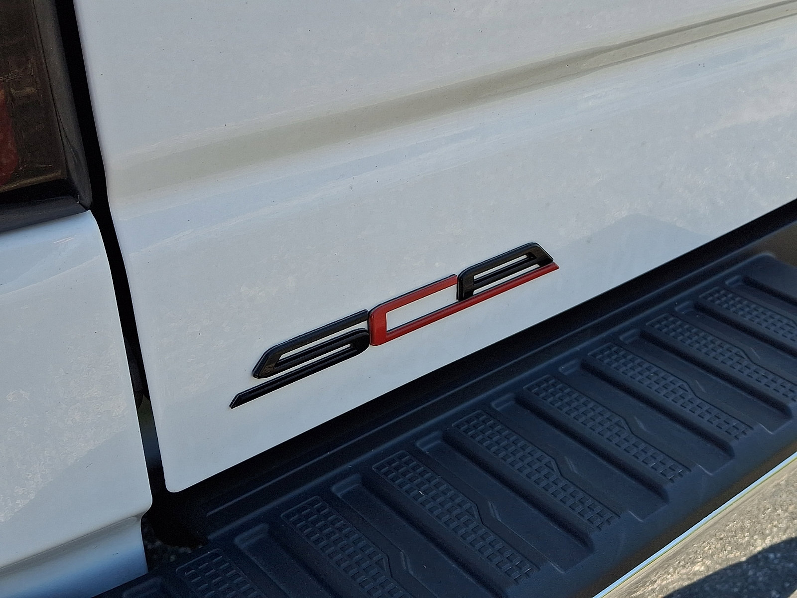 Used 2021 GMC Sierra 1500 SLT w/ SLT Premium Plus Package AWD/4WD image 36