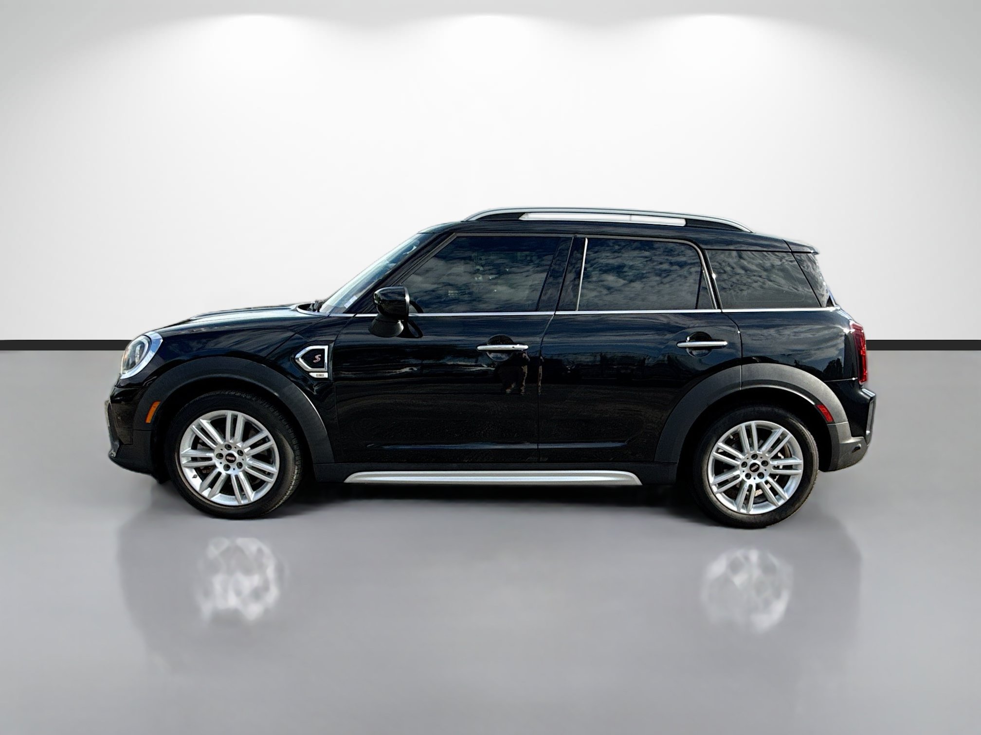 Used 2024 MINI Cooper Countryman S FWD image 6