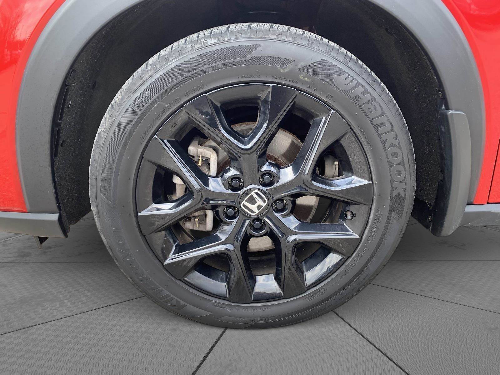 Certified 2024 Honda HR-V Sport image 9
