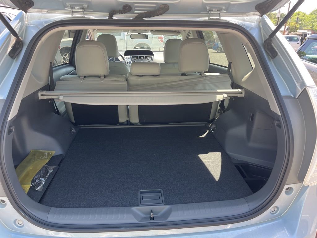 Used 2012 Toyota Prius V Three FWD image 32