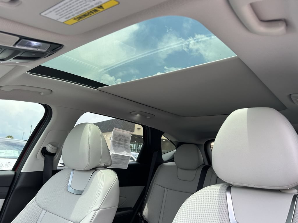 Used 2025 Hyundai Tucson Limited AWD/4WD image 26