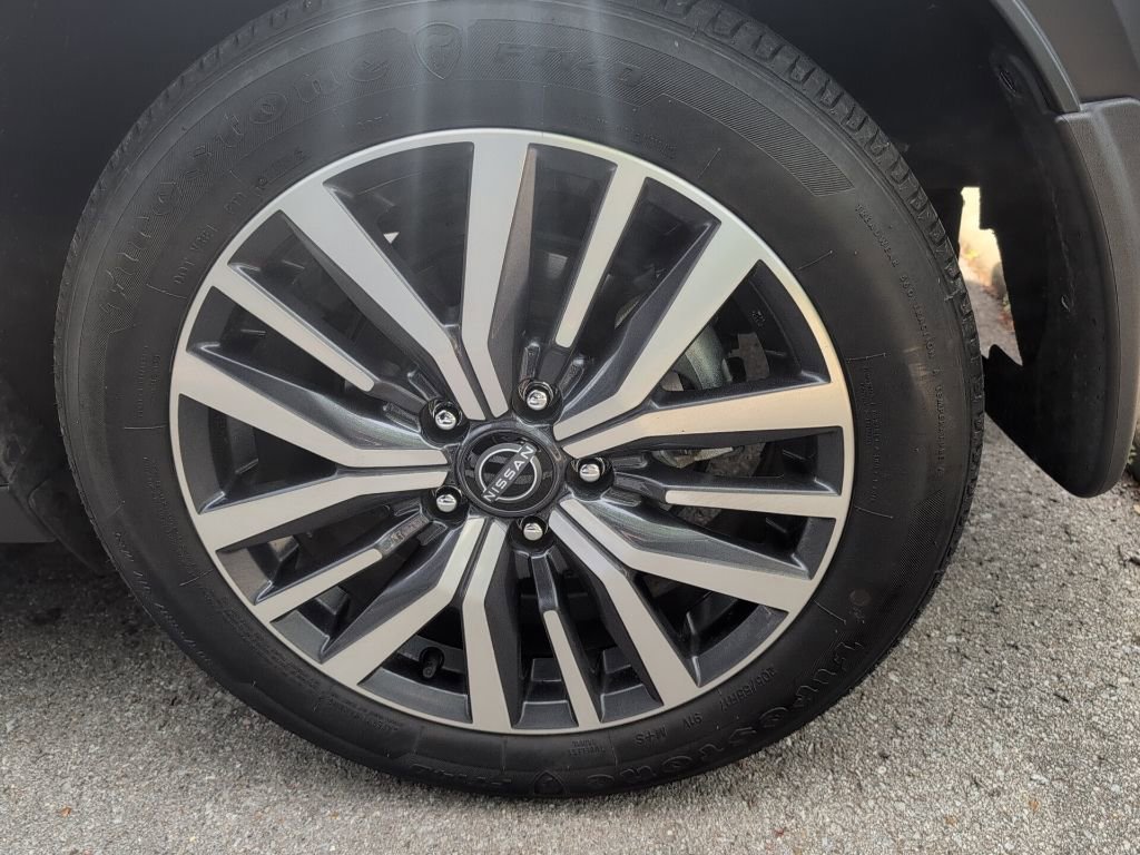 Used 2024 Nissan Kicks SV FWD image 38