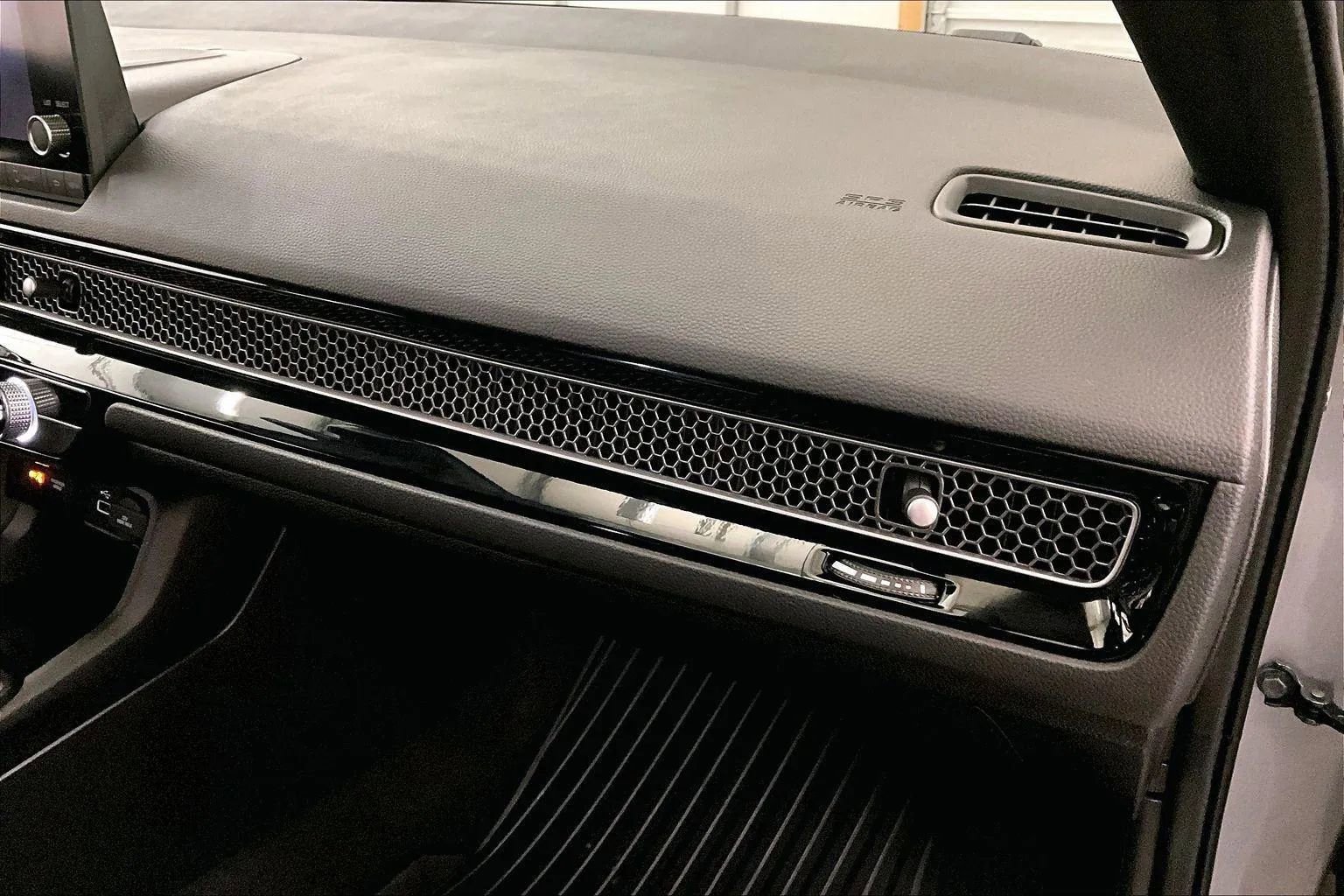 Used 2022 Honda Civic Sport image 15