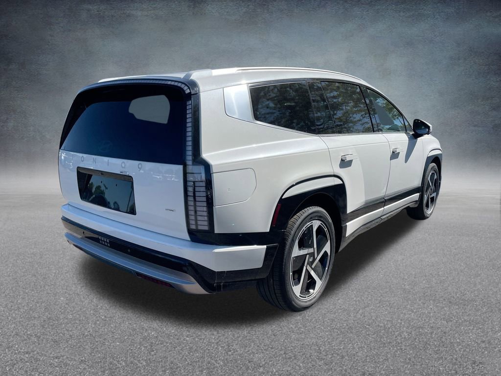 New 2026 Hyundai Ioniq 9 Limited image 32