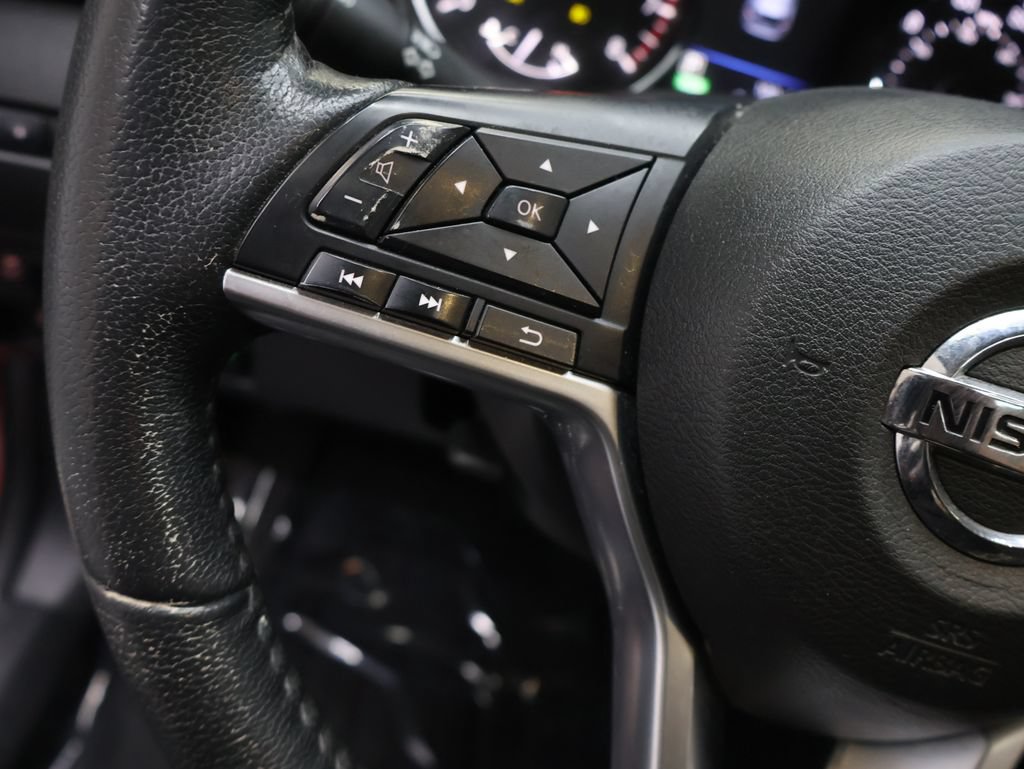Used 2019 Nissan Rogue SL w/ Premium Package AWD/4WD image 19