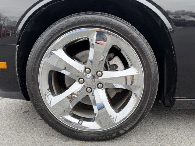 Used 2012 Dodge Challenger R/T Plus image 22