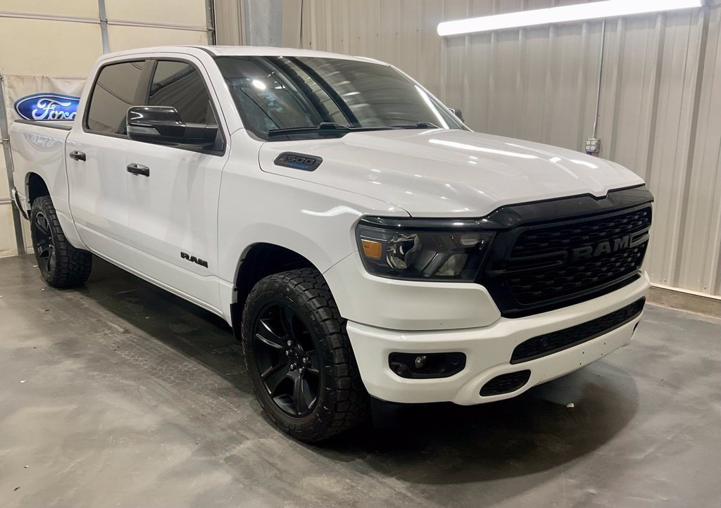 Used 2023 RAM 1500 Big Horn AWD/4WD image 2
