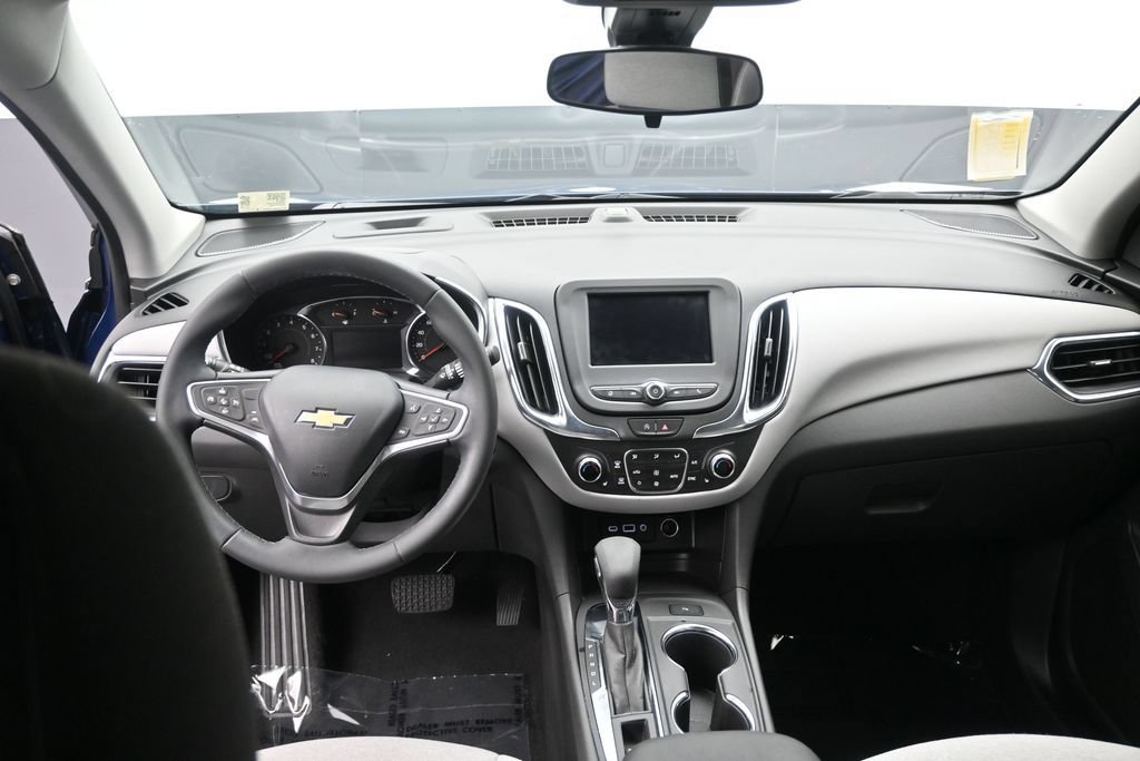 Used 2023 Chevrolet Equinox LT w/ Driver Convenience Package FWD image 15