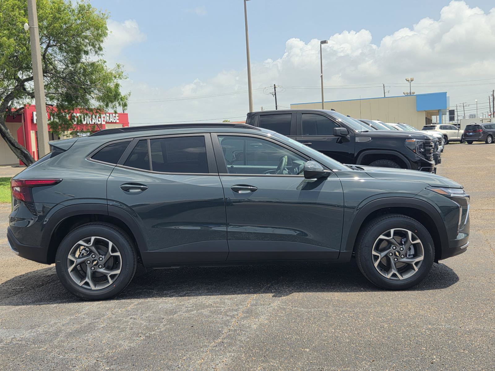 New 2026 Chevrolet Trax LT FWD image 6