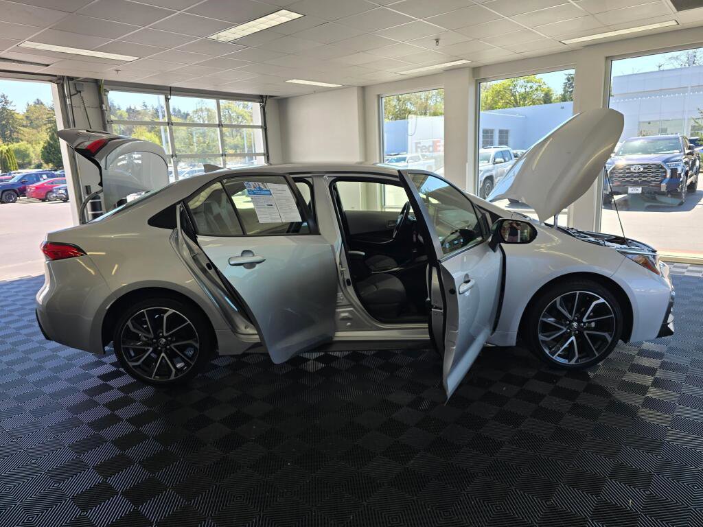 Certified 2020 Toyota Corolla SE FWD image 17