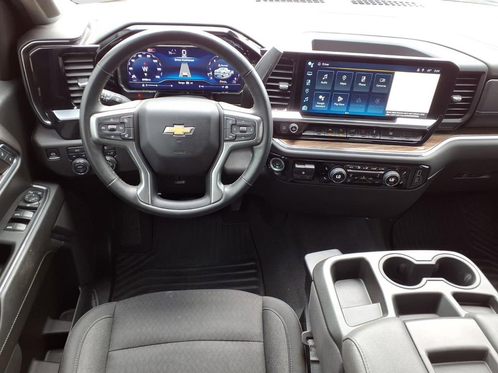 Used 2024 Chevrolet Silverado 1500 LT AWD/4WD image 7