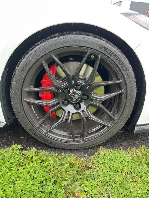 Used 2025 Chevrolet Corvette Z06 image 8