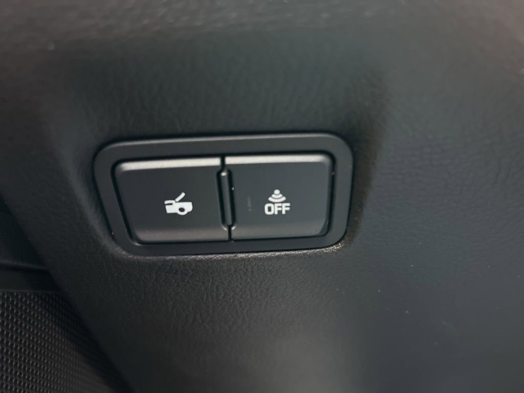 Used 2015 Chevrolet Corvette Stingray Coupe w/ 2LT Preferred Equipment Group image 24