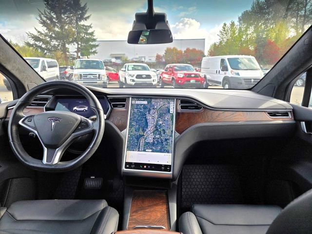 Used 2017 Tesla Model X 75D AWD/4WD image 11