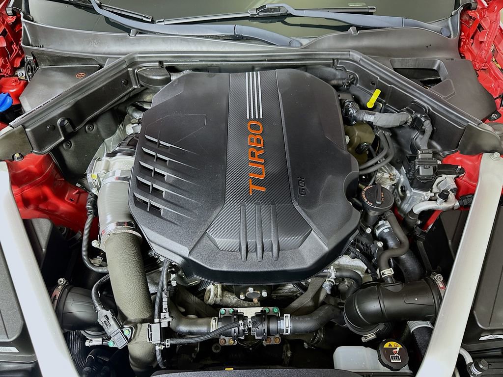Used 2018 Kia Stinger GT1 image 9
