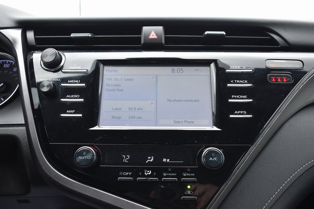 Used 2019 Toyota Camry SE image 18