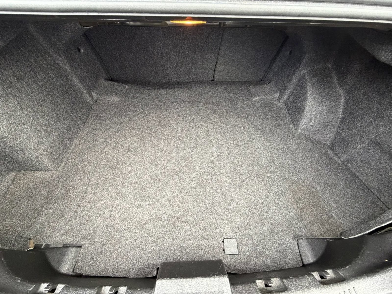 Used 2009 Ford Fusion SE FWD image 11