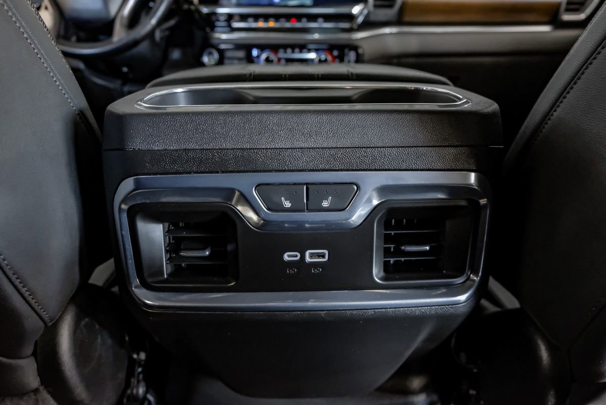 Used 2025 Chevrolet Silverado 3500 High Country w/ High Country Premium Package image 36