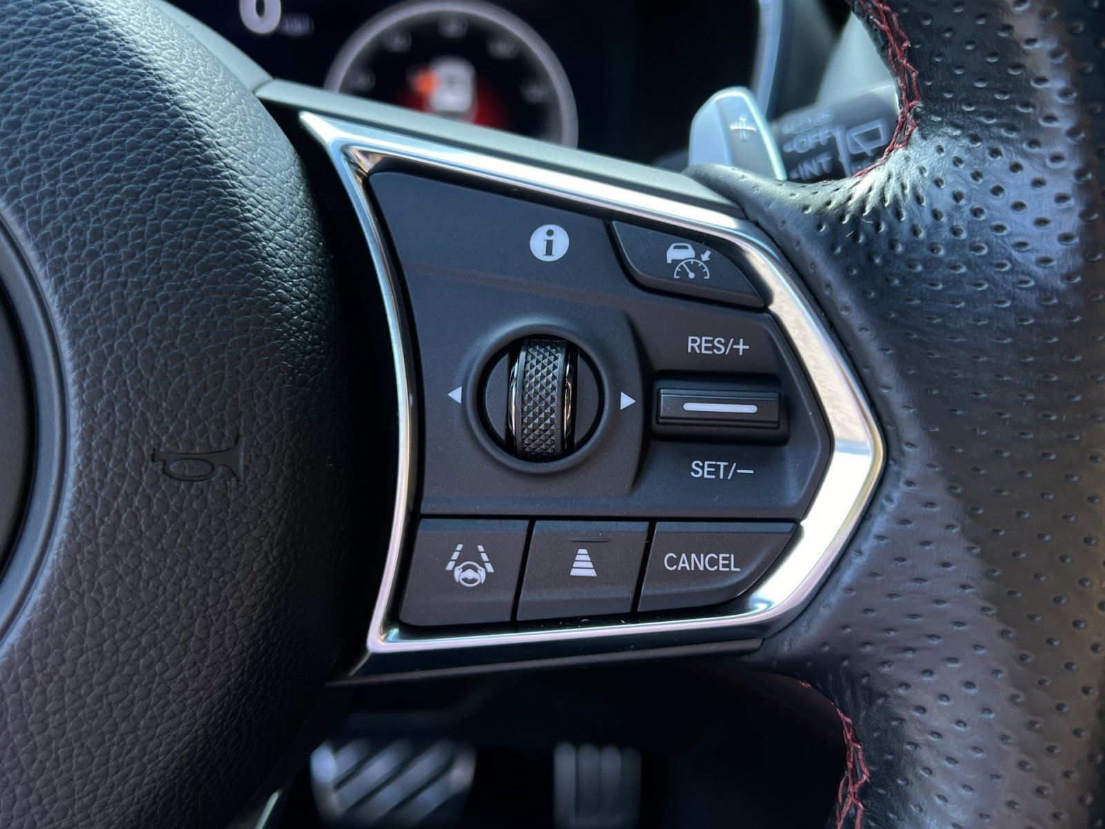 Used 2022 Acura MDX A-Spec AWD/4WD image 23