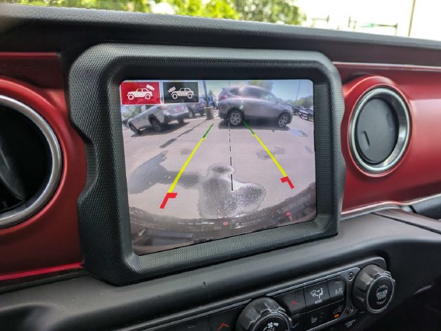 Used 2021 Jeep Wrangler Rubicon AWD/4WD image 24