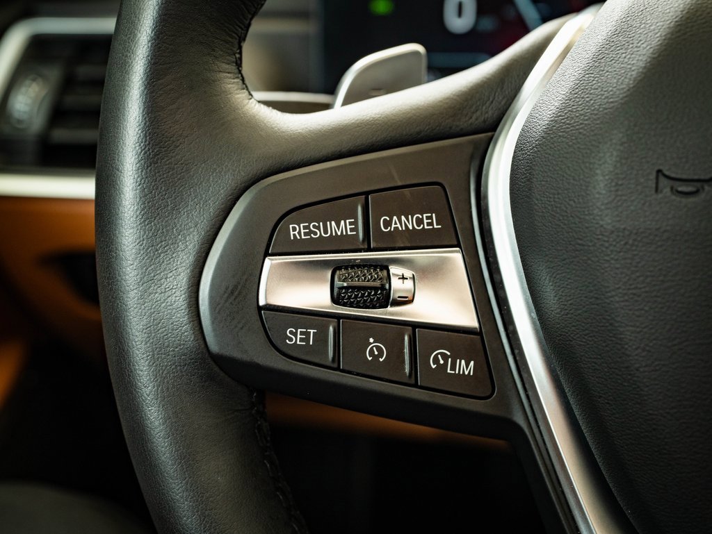 Used 2024 BMW 330i xDrive Sedan w/ Premium Package image 25