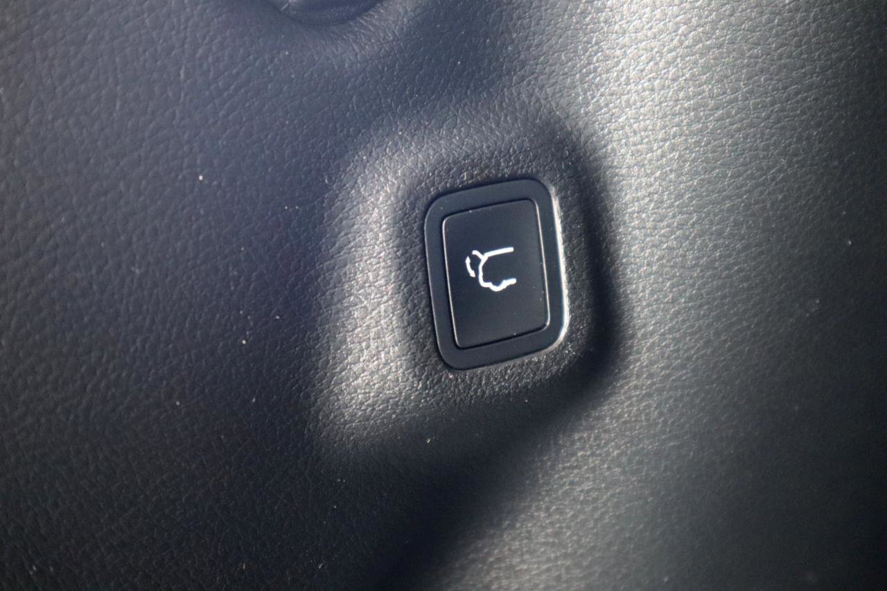 Used 2020 Jeep Compass Trailhawk w/ Leather Interior Group AWD/4WD image 61