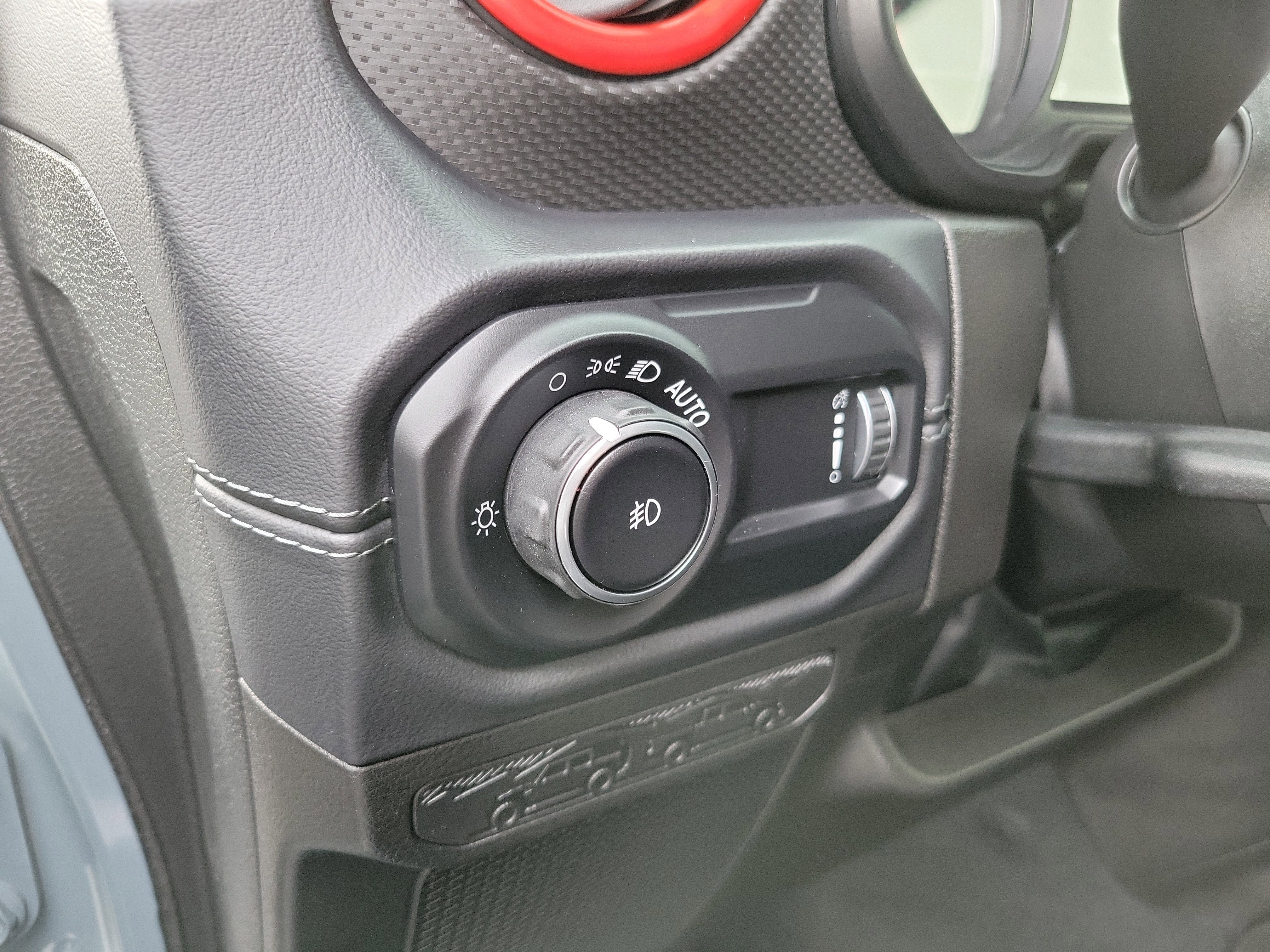 Used 2024 Jeep Wrangler Unlimited Rubicon image 26