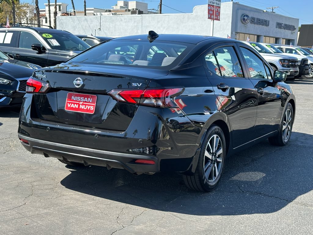 Used 2022 Nissan Versa SV w/ Trunk Package FWD image 7