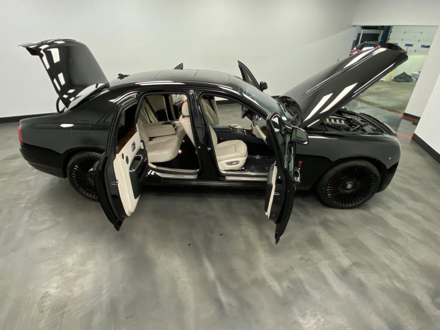 Used 2016 Rolls-Royce Ghost image 46