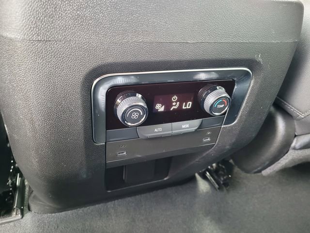 Used 2025 Chevrolet Tahoe LT image 11