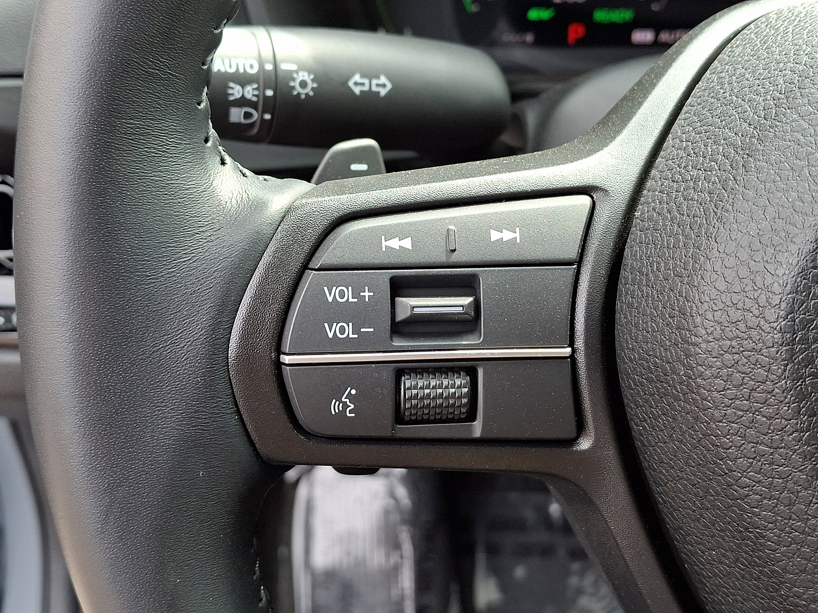 Used 2023 Honda Accord EX-L image 22