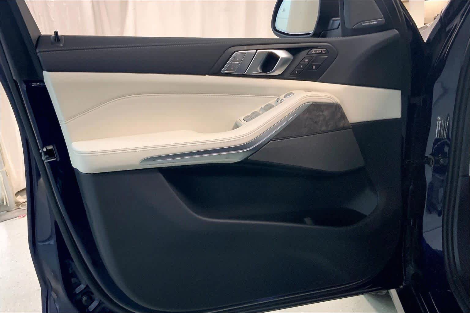 New 2026 BMW X7 xDrive40i image 10