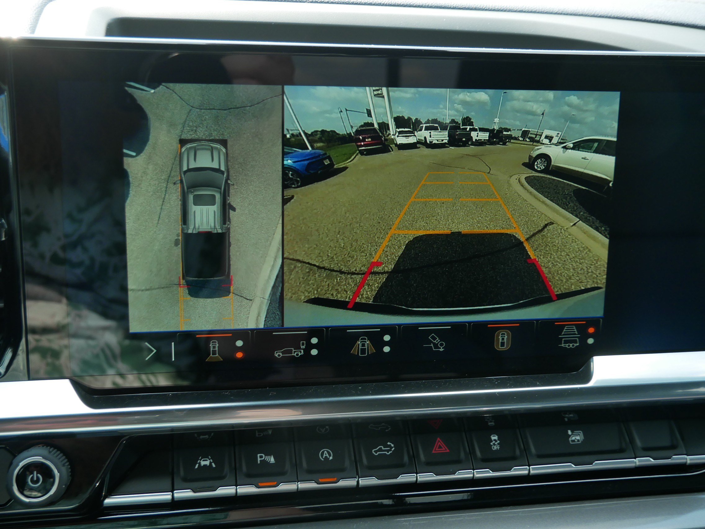 New 2026 Chevrolet Silverado 1500 High Country w/ High Country Premium Package AWD/4WD image 10