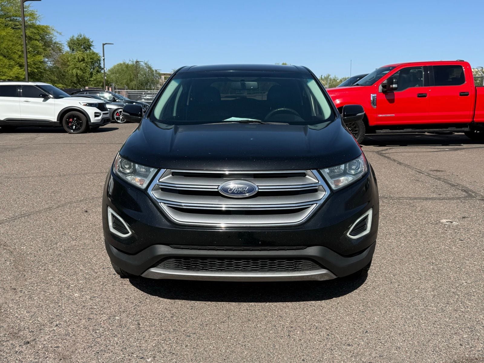 Used 2018 Ford Edge SEL w/ Equipment Group 201A FWD image 2