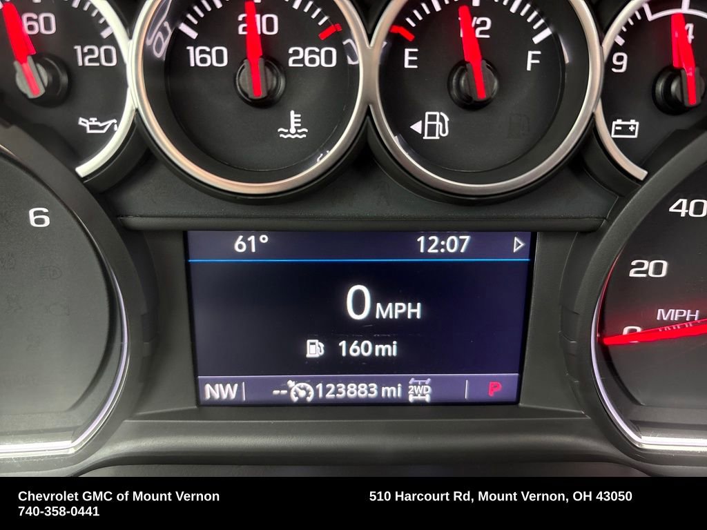 Used 2021 Chevrolet Tahoe LT w/ LT Signature Package image 5