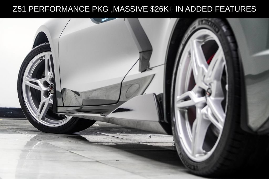 Used 2022 Chevrolet Corvette Stingray Premium Cpe w/ Z51 Performance Package RWD image 20