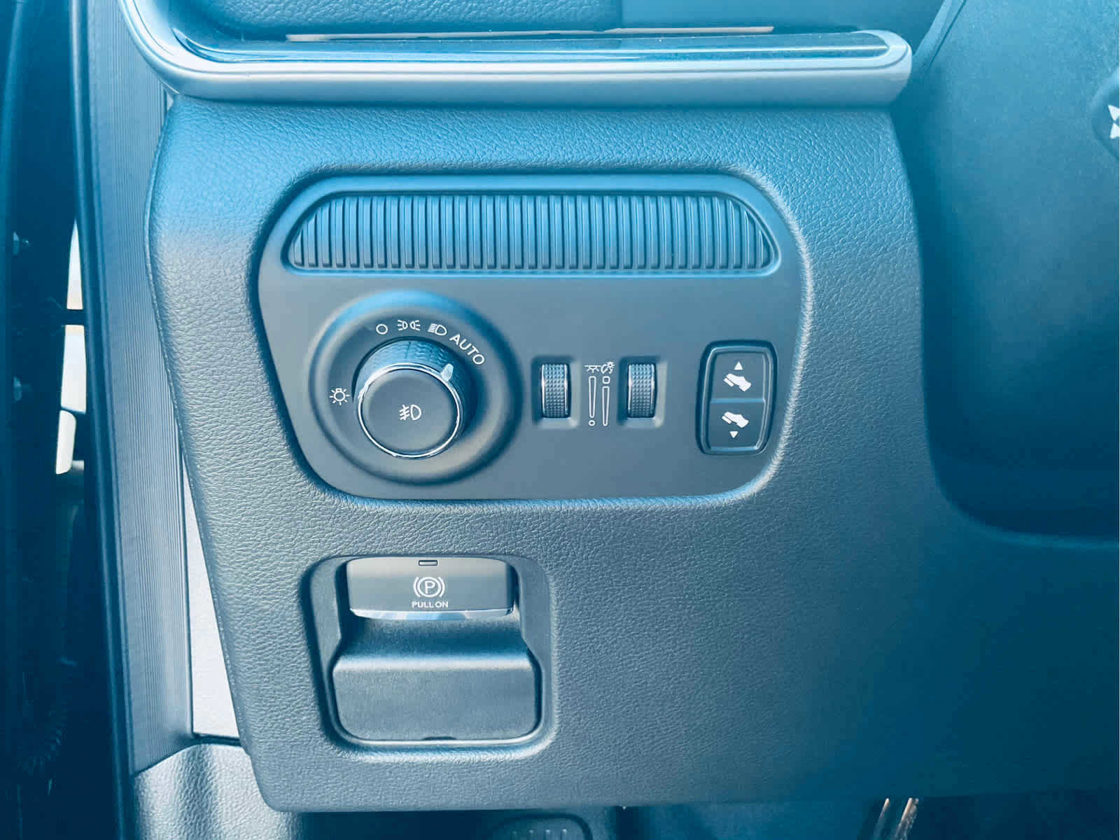 Used 2024 Jeep Wagoneer 4WD image 51