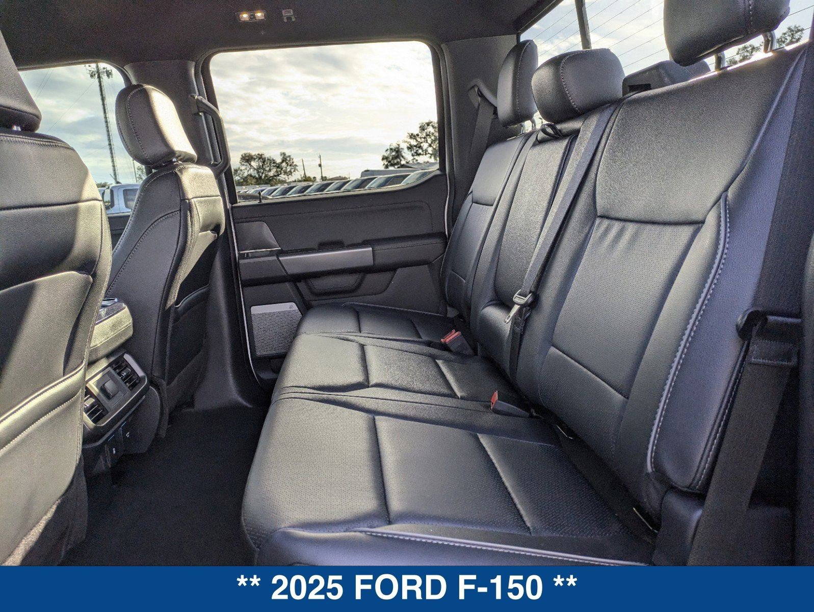 Used 2025 Ford F150 Lariat w/ Equipment Group 501A Mid image 14